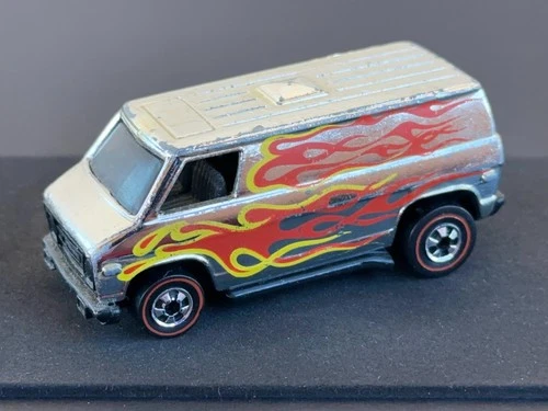 Vintage Hot Wheels Redline 1976 Super Chromes Super Van w/Flames - Plastic Base!