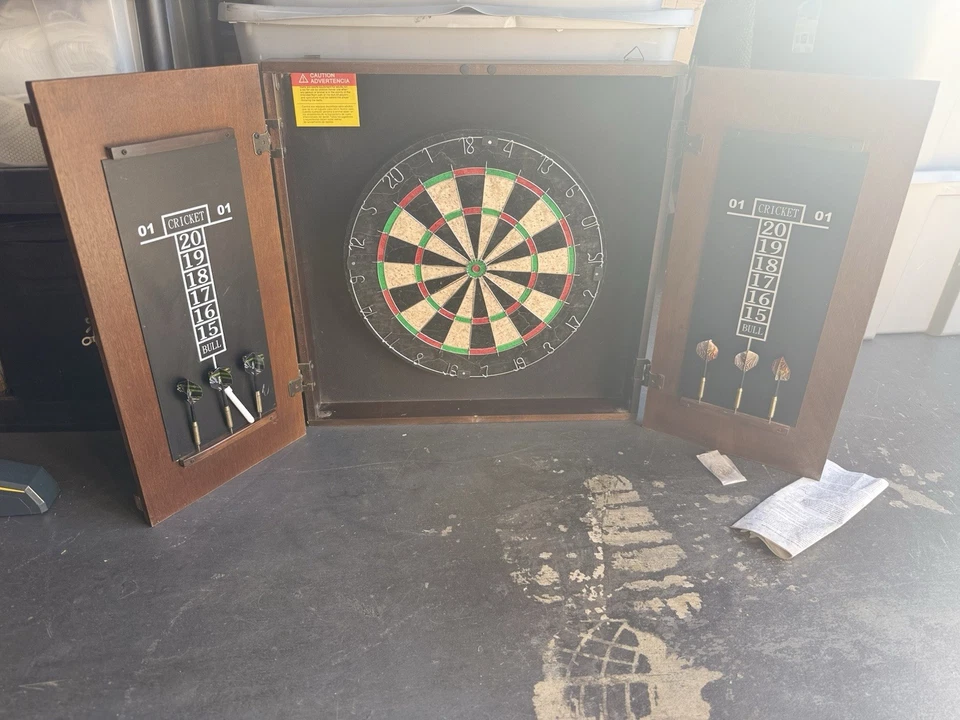 Barrington Chatham Bristle Dart Board and Cabinet Set Wooden - Image 4 of 4