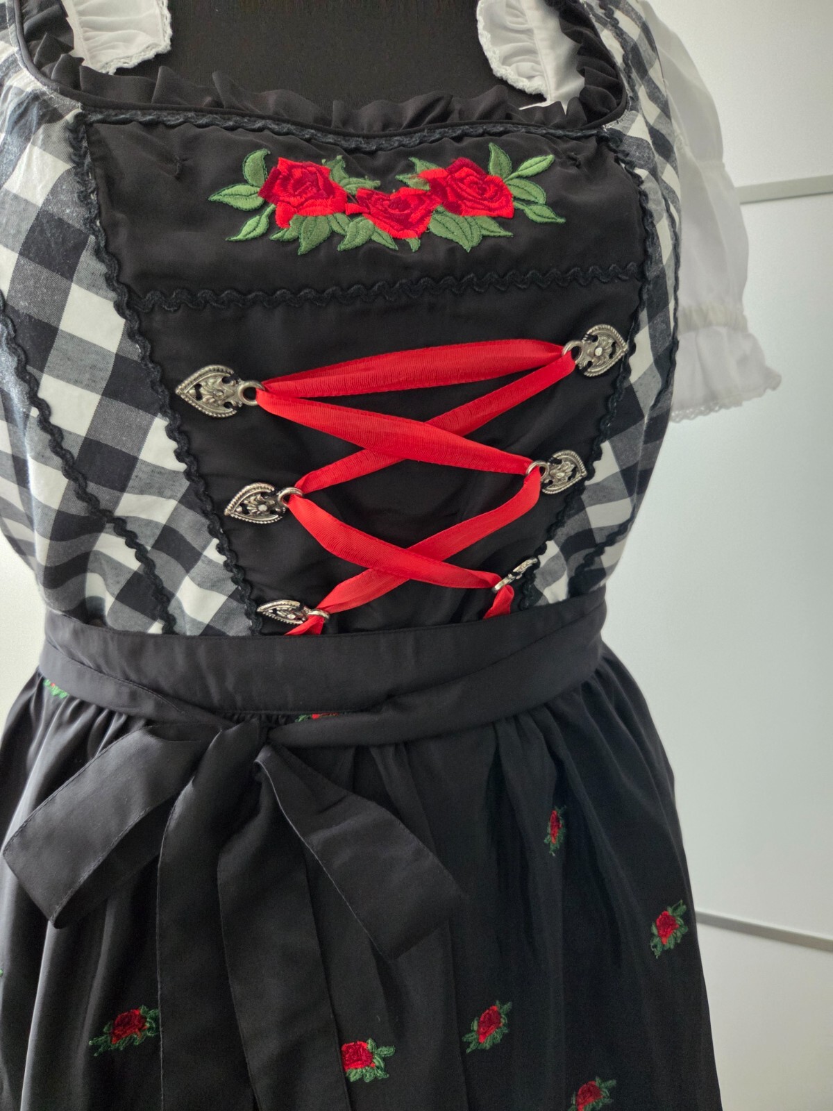 Bild 2 von 6