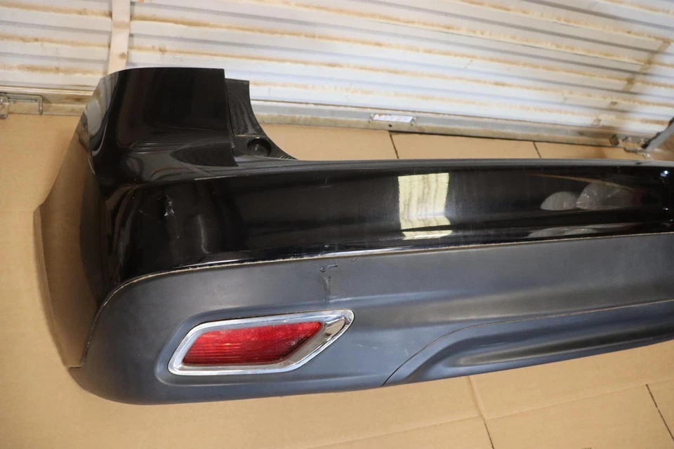 Cubierta de parachoques trasero Acura MDX 2014-2016 sin montaje de asistencia de estacionamiento OEM Foto 2 de 4