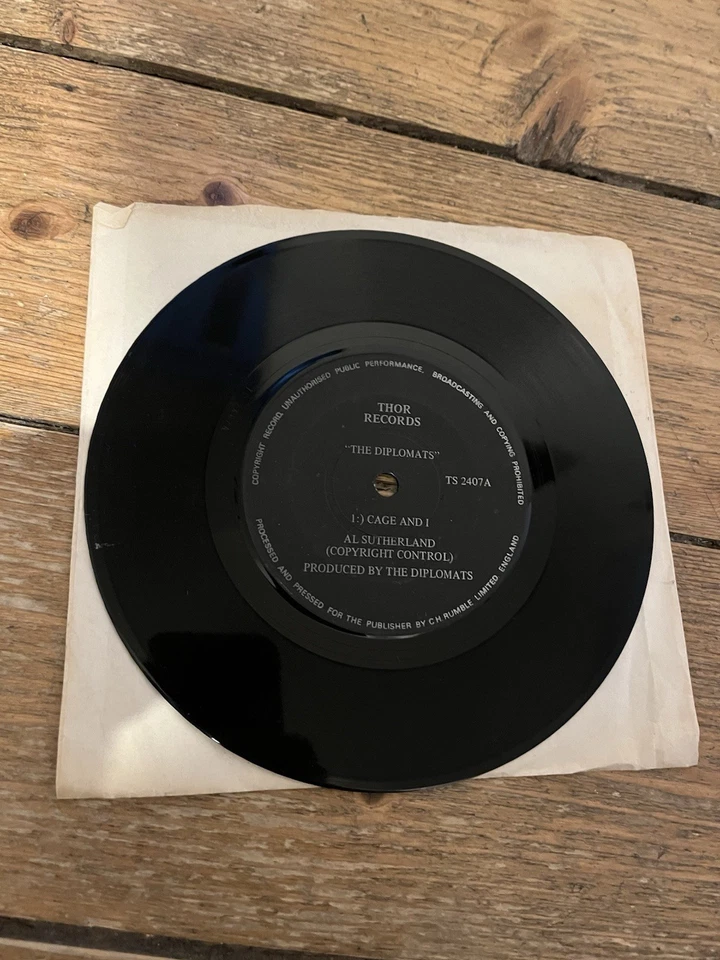 JOB LOT 14 7”s ROCK NEW WAVE IRON MAIDEN MEAT LOAF BRATZ WALTZ AMANDA’S TAPES - Image 4 of 4