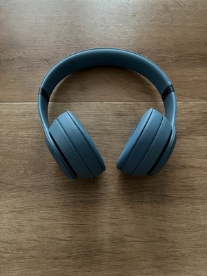 Beats by Dr. Dre Solo 4