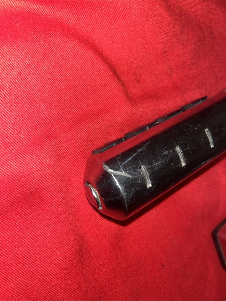 Clavijas de carretera Kuryakyn Harley Davidson con reposacones soportes de clavija de carretera cromadas Foto 3 de 4