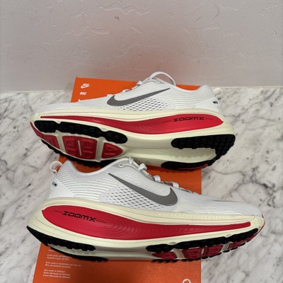 Photon PROTON PRO　赤色　白色 Nike Vomero 18 Platinum Tint/Siren Red New Men's Size 9 HM6803-001