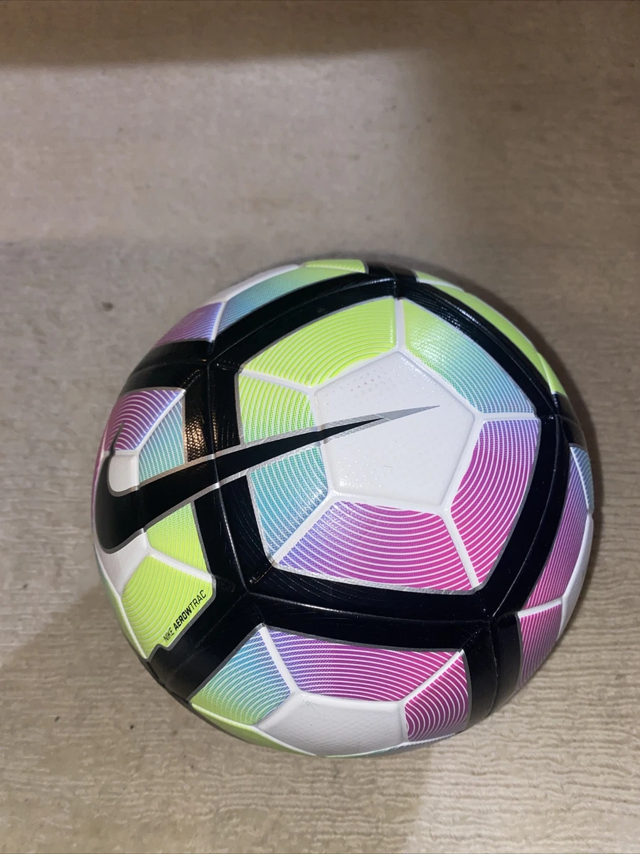 Premier league ball clearance 2017