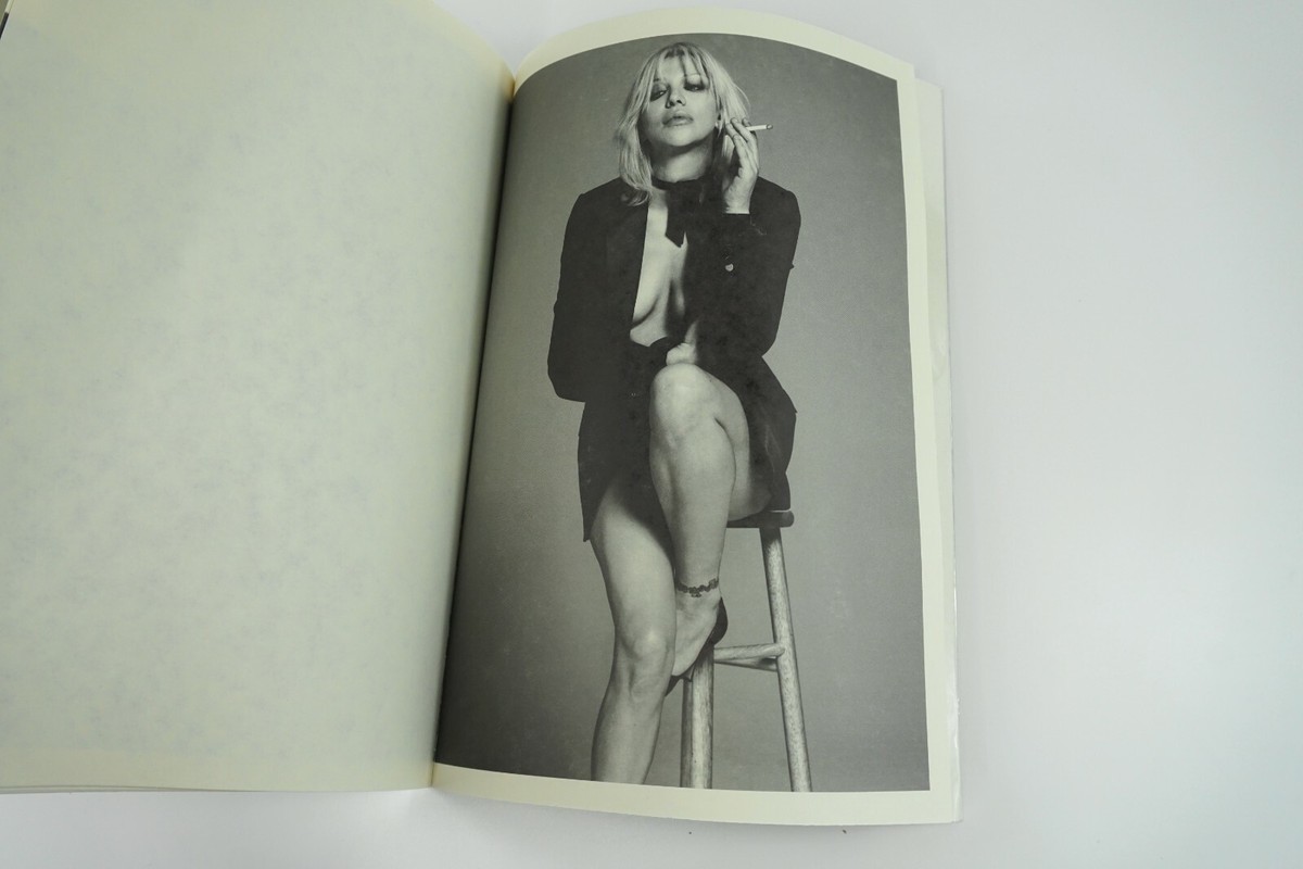 HEDI SLINMANE PORTRAIT OF A PERFORMER: COURNTEY LOVE BOOK