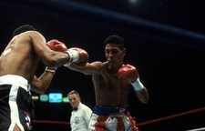 Hector Camacho Throws A Punch To Edwin Rosario OLD BOXING PHOTO