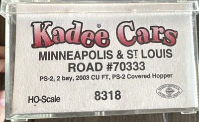 Kadee Cars HO Scale #8318 PS-2 2 Bay Covered Hopper Minneapolis & St Louis  NIB