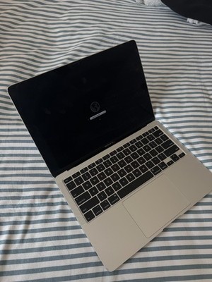 MacBook Air, 13-inch, Retina, 2018 2019 model in Silver/Grey