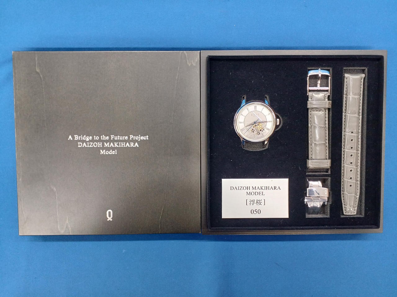 DAIZON MAKIHARA Automatic Watch Floating Cherry B… - image 1