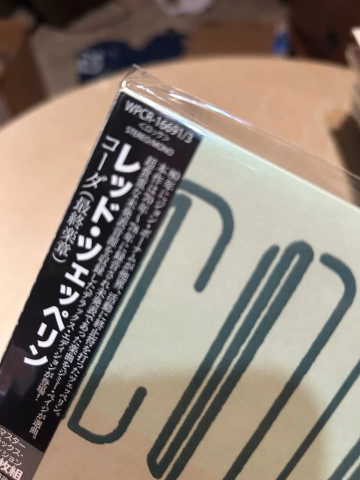 LED ZEPPELIN-CODA DELUXE EDITION-JAPAN EDITION 3-CD SET mini-LP design - Image 4 of 4