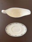 Royal Doulton Albany Graceful Gravy Boat With Underplate Made in England — photo 2