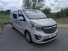 VAUXHALL VIVARO SPORTIVE 1.6 CDTI LWB CREW CAB VAN SILVER 2016 TRAFIC CAT N