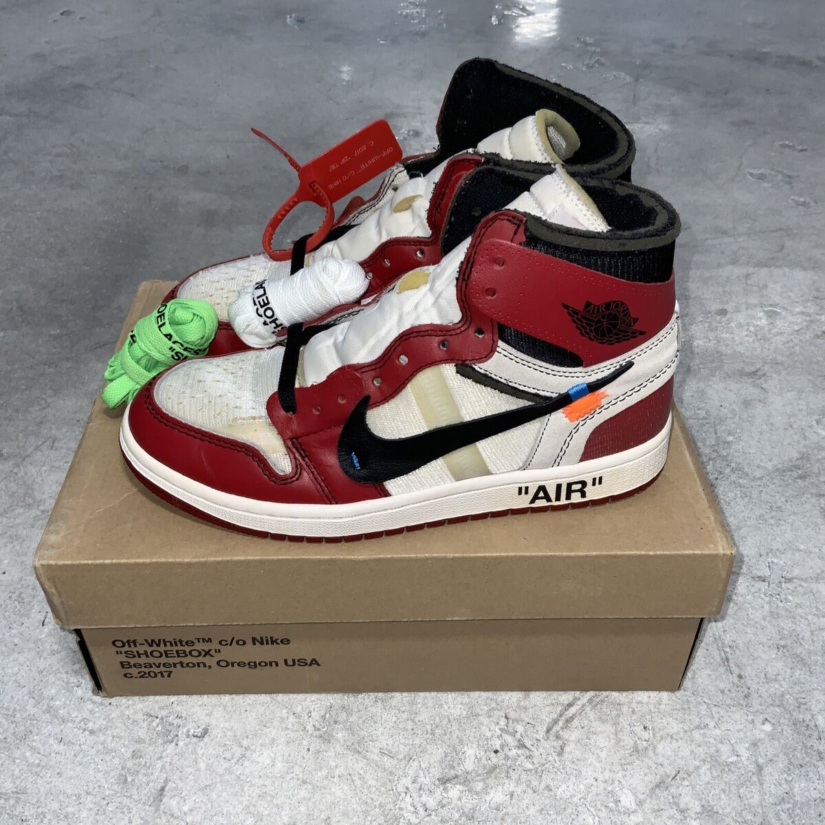 Nike Air Jordan Retro 1 High Chicago Off White Sz 7 100 Nike Air Jordan Retro 1 High Chicago Off White Sz 7 100
