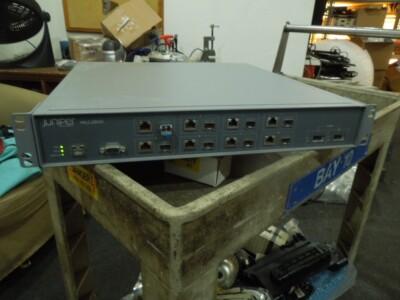Juniper Model: WLC2800 Wirless LAN Controller with (1) 740-011614.