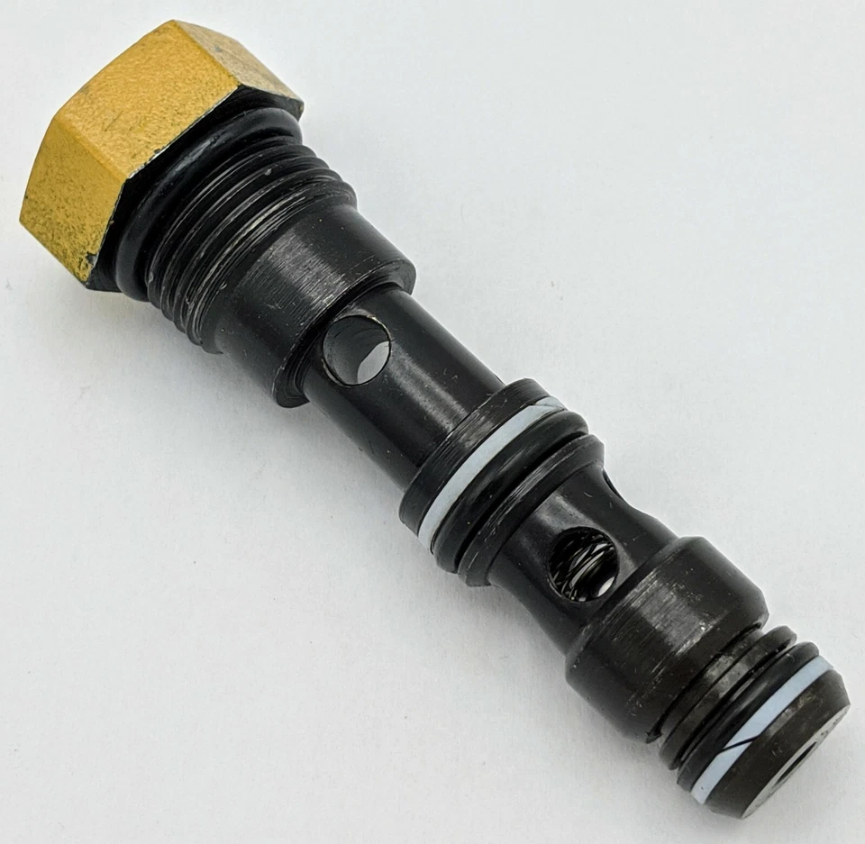 924599 Caterpillar Forklift Flow Valve OEM SK-03200820TB