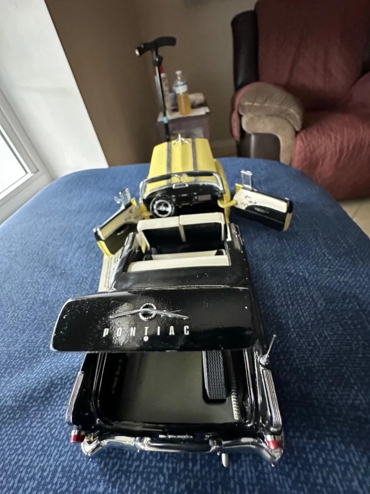 Pontiac Star Chief 1955 Franklin Mint 1:24 amarillo negro raro Foto 2 de 4