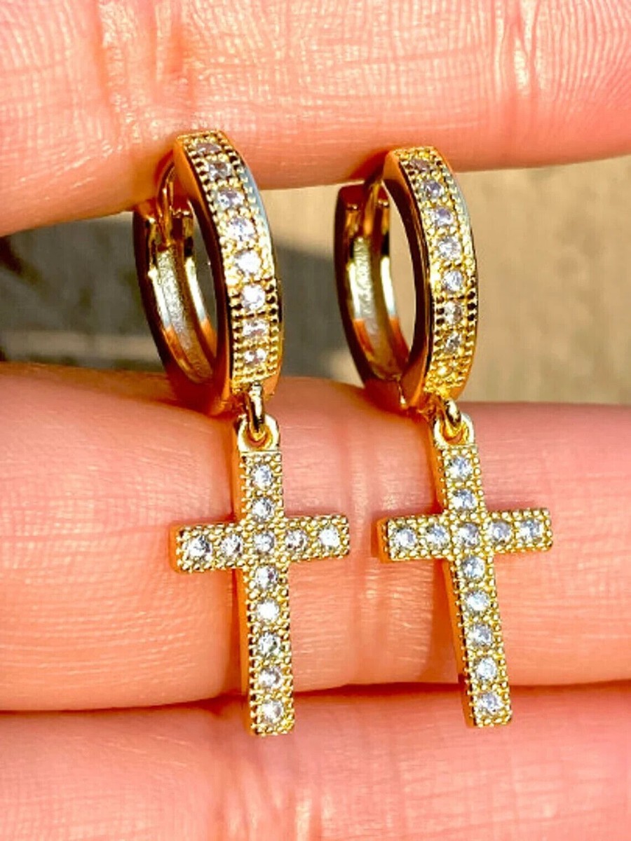 GIA Pass 14Kt Yellow Gold Round Cut Natural Diamond Mini Cross