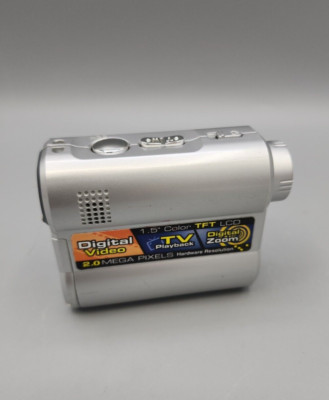 Mustek DV 2032 Multi-Functional Digital Camera Portable Pocket Sized Untested