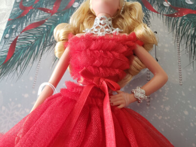 Barbie 2018 HOLIDAY Joyeux noel Robe Rouge 2017 Mattel FRN69 poupée boite OUVERT