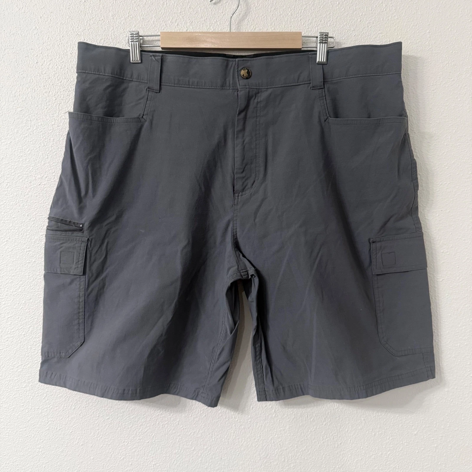 Orvis Mens Cargo Shorts Gray Tech Performance Hiking Utility Size 42 10 Inseam