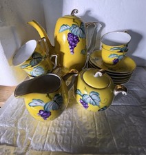 UCAGCO China Tea Set 16 Pc Grape Vine Design With Guilding Vintage