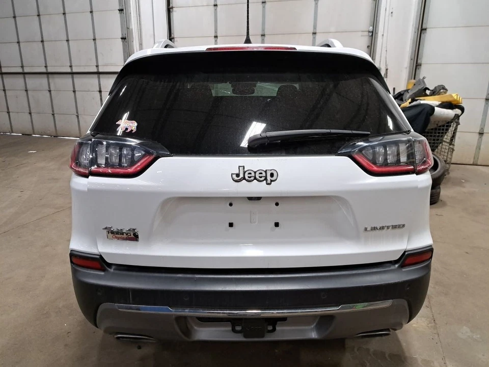 Abs Anti-lock Brake Pump/Actuator Unit 2021 Cherokee Sku#4136613 - Image 3 of 4