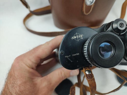 Binocolo vintage Swift Triton 748 7x35 completamente rivestito con custodia made in Japan - Foto 3 di 10