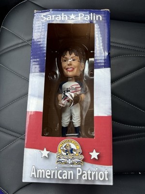  Rare Sarah Palin Bobblehead American Patriot Traverse City Beach Bums Giveaway