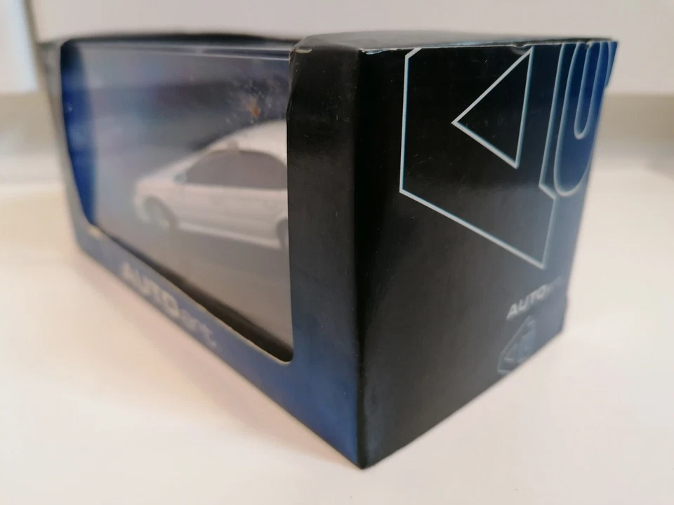 AUTOART SUBARU LEGACY B4 1999 WHITE 1:43 1 / 43 ART. 58612 MODEL AUTO ART - Immagine 4 di 4