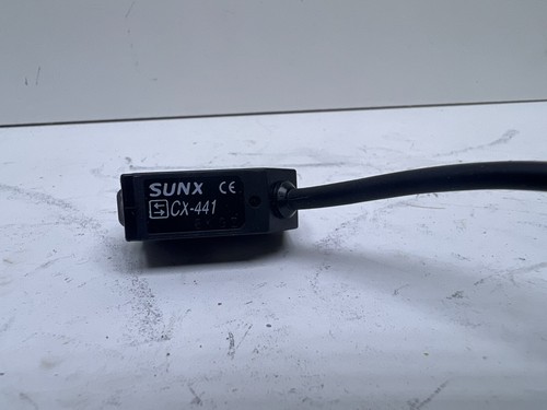 Sunx Panasonic CX-441 Compact Photoelectric Sensor NPN 2-50mm Adjustable Range - Picture 2 of 7