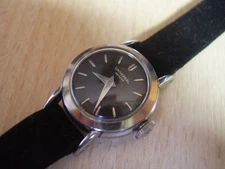 VINTAGE 60'S SS LADIES UNIVERSAL MANUAL CAL 500  - 6 X SIGNED              *5962