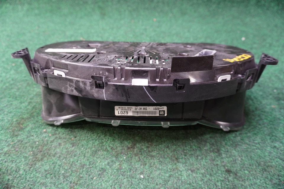 Chevrolet Equinox LS 2013 velocímetro medidor grupo fabricante de equipos originales 22936201 71.430 k millas Foto 2 de 4