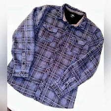 NWOT Medium O’Neill Blue and Black Plaid Super Fleece Button Down Shirt Jacket