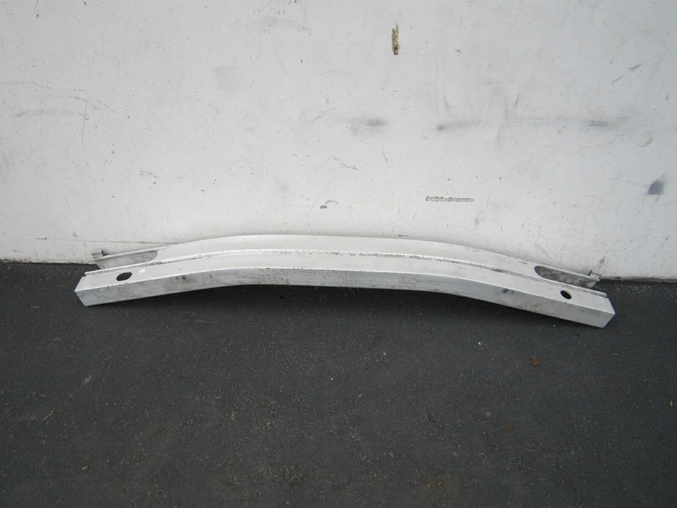 em003110 Nissan Leaf 2011 2012 Rear Bumper Reinforcement Impact Bar OEM - Изображение 4 из 4