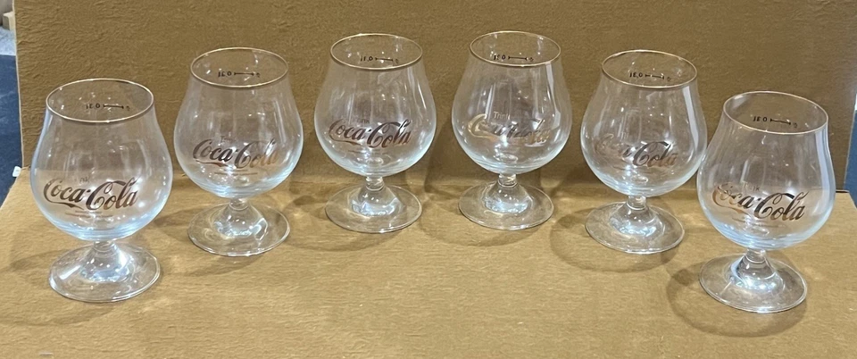 Vintage Coca-Cola Caixa Conjunto de 6 Copos de Conhaque Alemão com Acabamento Dourado - Imagem 3 de 4