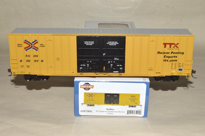 HO scale Athearn TBOX TTX Railbox 60' Gunderson high cube box car