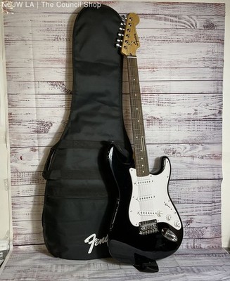 SQUIRE by FENDER Stratocoaster Black/White Electric Guitar with Soft Case