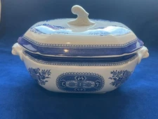 Spode Copeland's China FITZHUGH BLUE Pattern - 13 3/4" COVERED TUREEN - NICE!