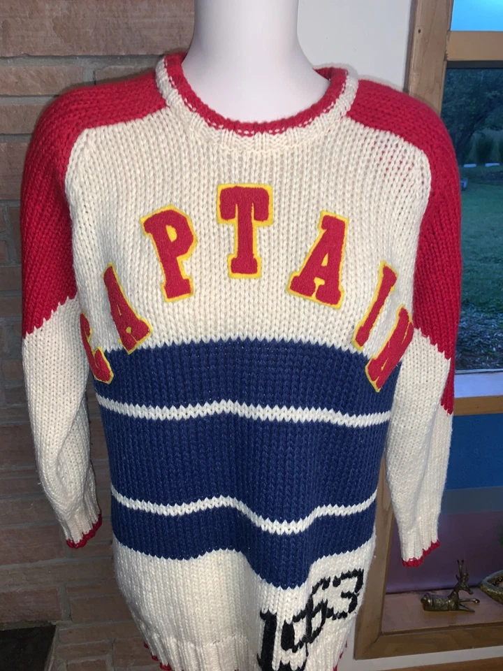 Vintage UNIONBAY Pullover Crew Neck Sweater Captain 1963 Red/Blue/Cream Large - Image 2 of 4