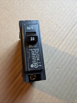 Eaton Cutler Hammer BR120 Circuit Breaker 1 Pole 20 Amp Type C120.