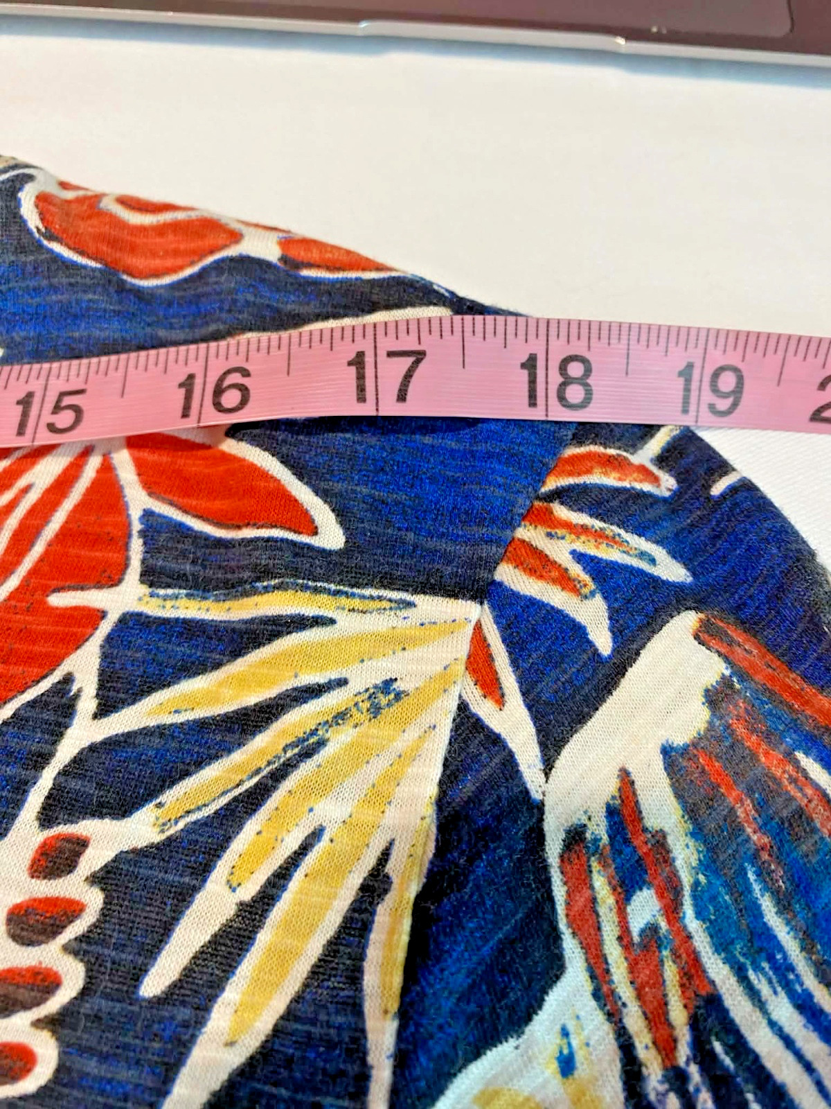 Vibrant Desert-inspired Botanical Pattern Chico's… - image 5