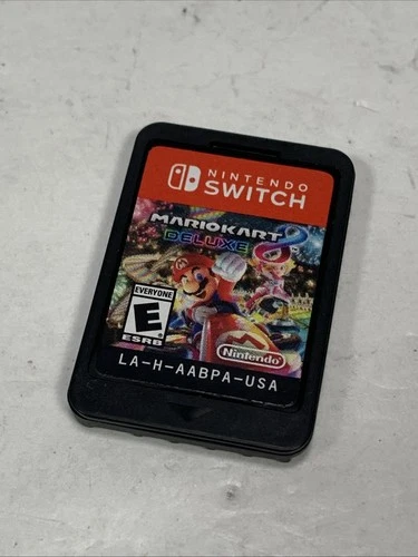 Mario Kart 8 Deluxe (Nintendo Switch, 2017) Cartridge Only