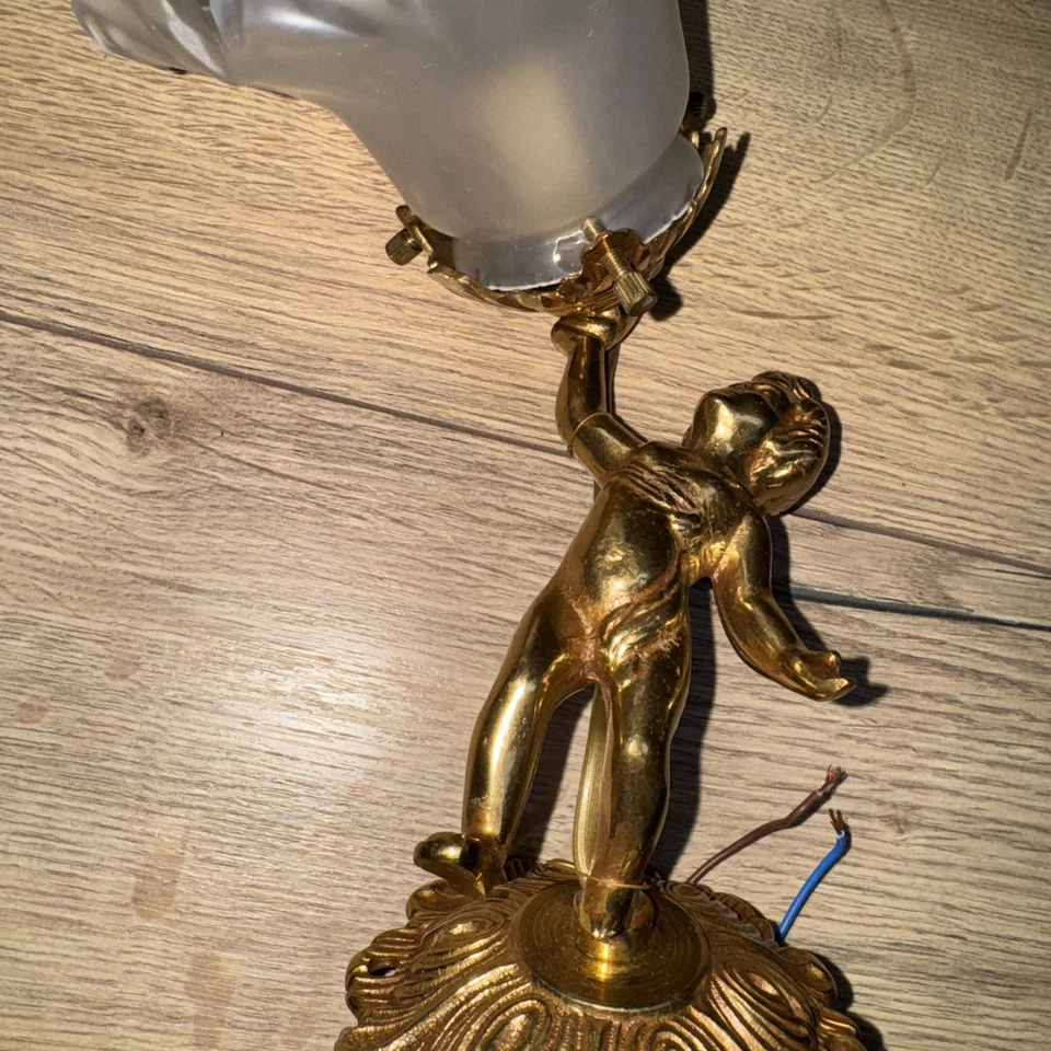 Paire D ´APPLIQUE BRONZE CHERUBIN ANGELOT AVEC TULIPE BLANCHE - Photo 4/4