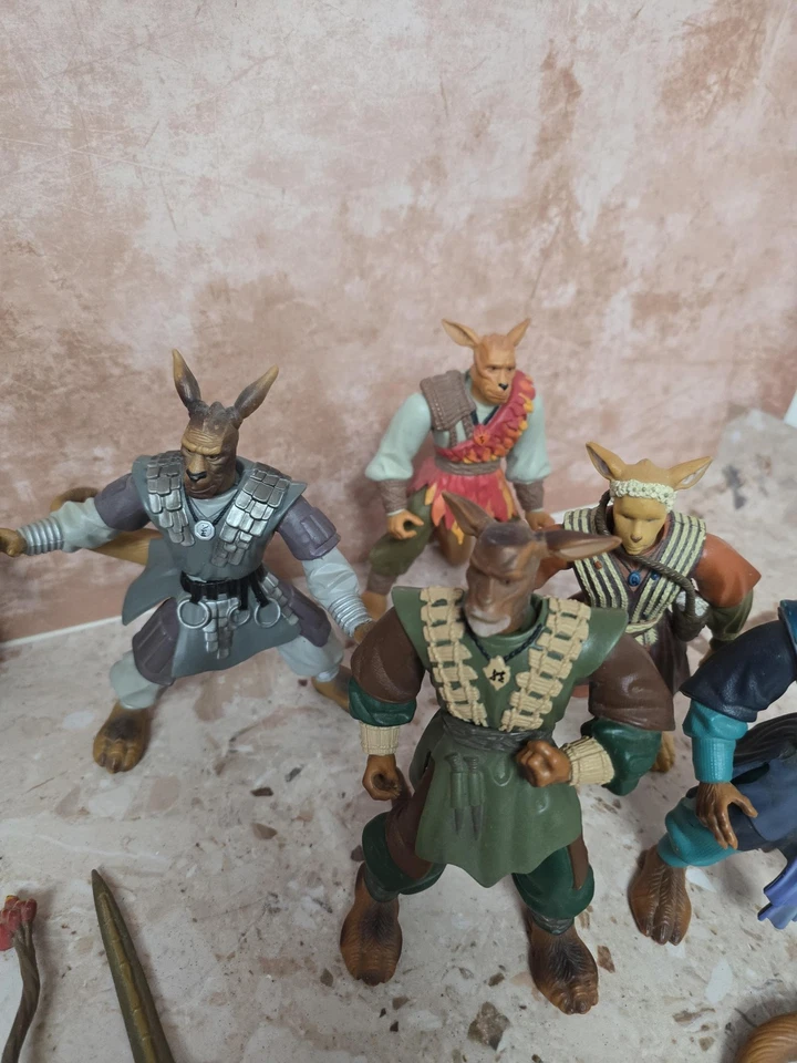 Lote de 9 figuras de acción de colección Guerreros de la Virtud armas canguro ninjas Komodo Foto 4 de 4