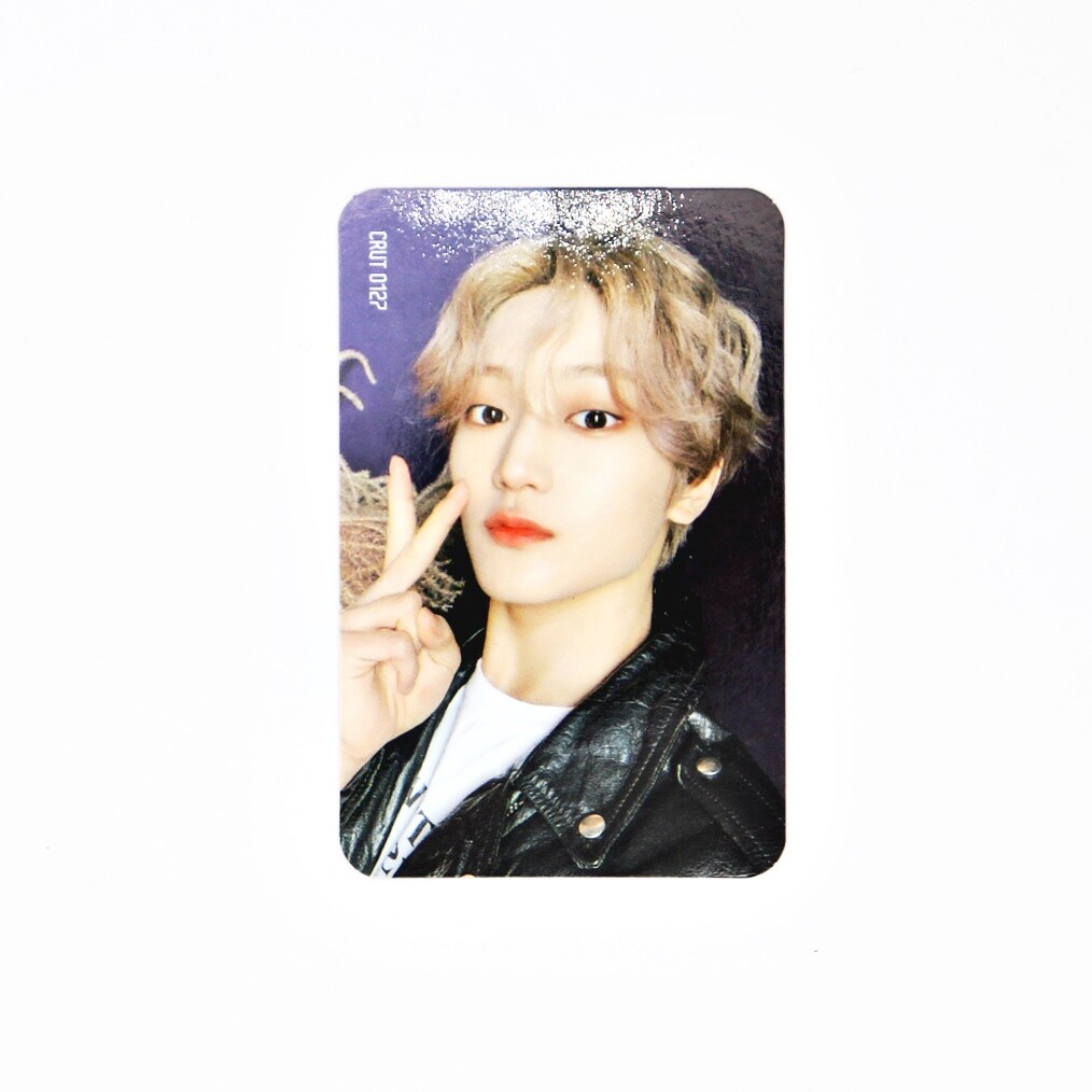 CRAVITY] Season.1 / Official Photocard / Ver.1 (핑크) - Taeyoung