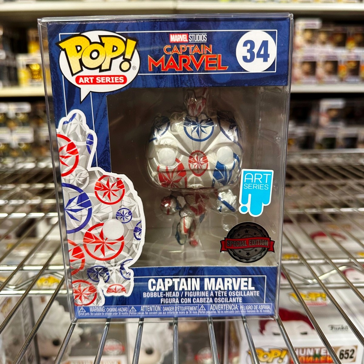 キャプテンマーベル　funko POP Amazon.com: Funko Captain Marvel: Captain Marvel x POP