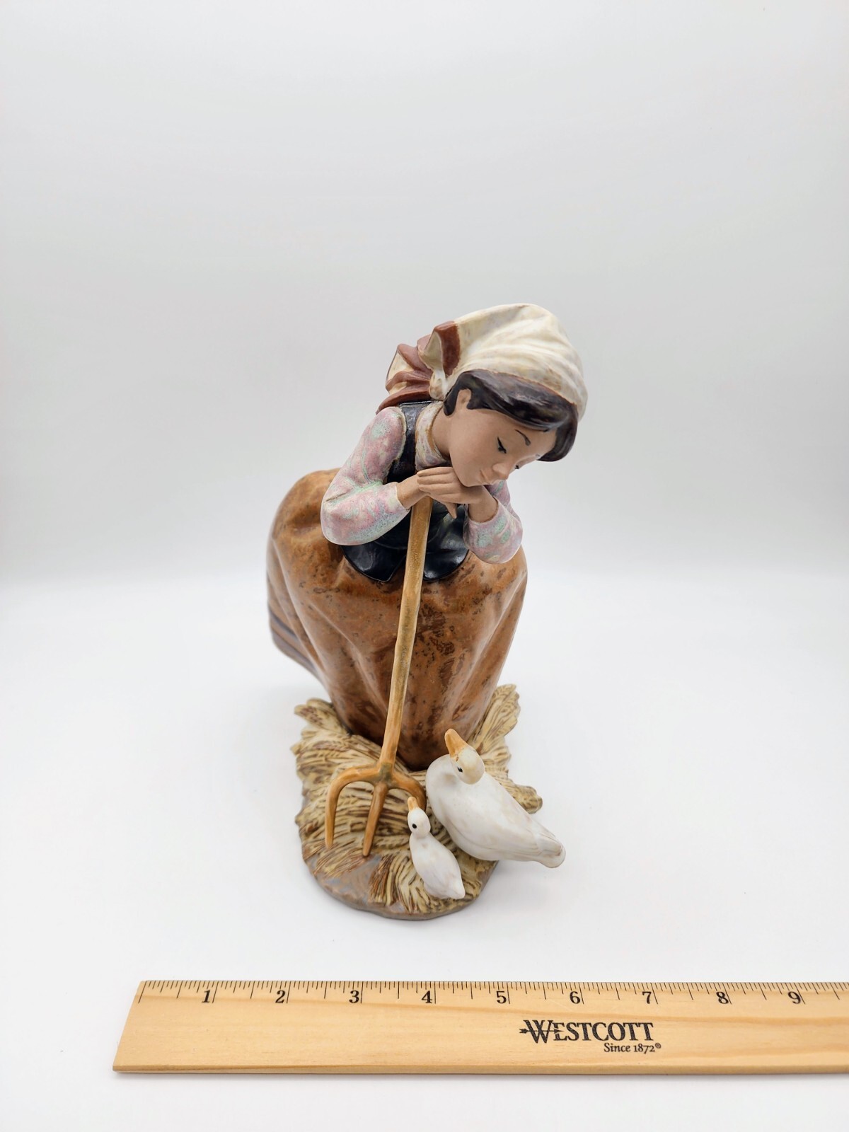 RARE LLADRO GRES 2178 HARVEST HELPERS GIRL W/PITCHFORK & 2 DUCKS/GEESE
