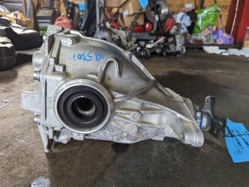 Carrier Rear Fits 17-19 BMW 530i , 33108624221 - Image 4 of 4