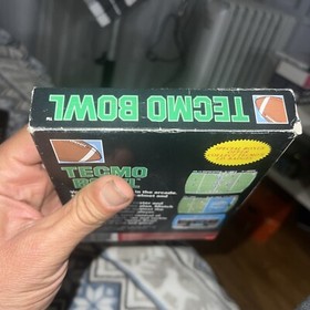 Tecmo Bowl NES Nintendo Complete CIB Authentic Nice Label NFL Official Licensed